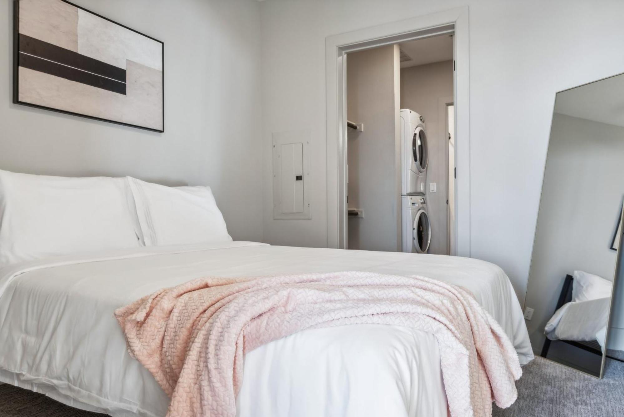 Apartamento Indie Deep Ellum - Rooftop Vibes & Poolside Bliss In