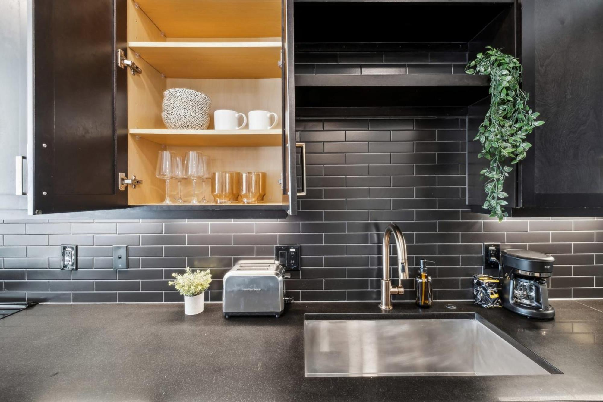 Apartamento Indie Deep Ellum - Rooftop Vibes & Poolside Bliss In *